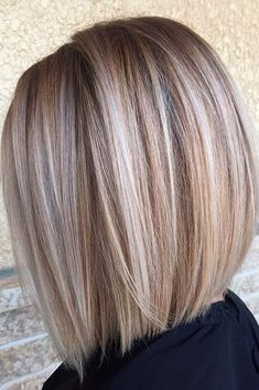 Tuns Bob Lung, Stacked Bob Haircut, Medium Bob Hairstyles, Penteado Cabelo Curto, Haircuts For Fine Hair, Bob Haircut, Blonde Bob