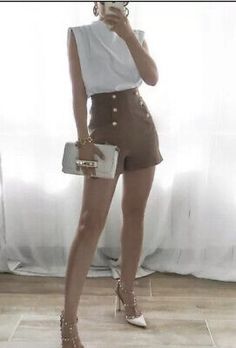 Find ideas๏ฟฝand inspiration for Zara New Woman High Waisted Shorts Brown Gold Button M NWT 8006/703, Clothing Elegant Short Bottoms With Button Closure, Elegant Shorts With Buttons, Elegant High-waisted Shorts With Button Closure, Elegant High Waist Shorts With Button Closure, Elegant Short Bottoms With Buttons, Chic Fitted Shorts With Button Closure, Chic Button-up Party Bottoms, Chic Shorts With Button Closure For Summer, Elegant Buttoned Shorts For Spring