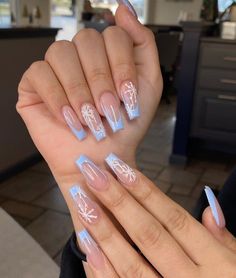 Nail Design For Winter, Olaf Nails, Christmas Snowflakes Nails, Frozen Nails, Winter Nail Art Designs, Christmas Nail Design, Neon Christmas, Snowflake Nail