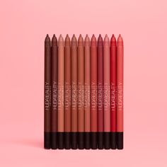 Huda Beauty Lip Liner, Huda Beauty Lip Contour, Huda Beauty Lip, Lip Contour, Huda Beauty Makeup, Lip Liner Pencil, Brunette Makeup, Hydrating Lipstick, Hydrating Mist