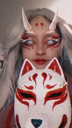 Kitsune Makeup Halloween, Kitsune Halloween Costume, Oni Makeup, Makeup Halloween Hombre, Kitsune Makeup, Kitsune Costume, Kitsune Cosplay, Human Cloning, Demon Cosplay