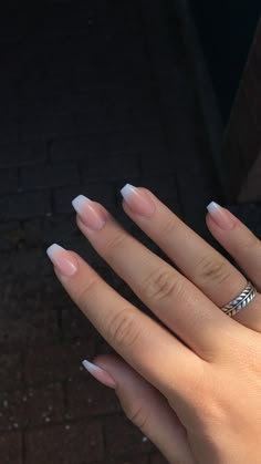 Classy One Color Nails, Nail Ideas Natural Look, Minimalist Nails Coffin Short, Classic Dip Powder Nails, Simple Nails Acrylic Pink, Blush Pink Acrylic Nails, Classy Acrylic Nails Short, Ballerina Short Nails, Basic Nails Short