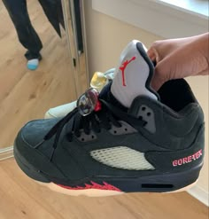 Jordan 5 Gore Tex Outfit, Jordan Retro 5 Shoes, Air Jordan 5 Dark Concord On Feet, Air Jordan 5 Low X Clot, Air Jordan 5 Retro Low, Jordan 5 Retro Gore-tex Off-noir, Christmas Shoes