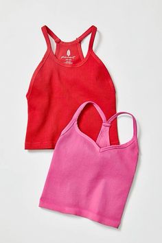 Look how adorableeeee Preppy Tops, Free People Activewear, Free People Tank, Workout Wardrobe, Sleeveless Tops, Simple Trendy Outfits, Cute Everyday Outfits, Athletic Outfits