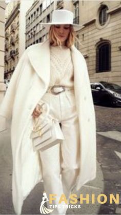 Mode Monochrome, Lena Perminova, White Fits, Woman In White, High Society, Looks Chic, Mode Vintage