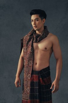 Esan-Thai traditional wedding costumes by Lamoonnee :: Behance Wedding Costumes, Traditional Wedding, Laos, Hats For Men, Batik, Fashion Photography, Indonesia, Moon, Photography