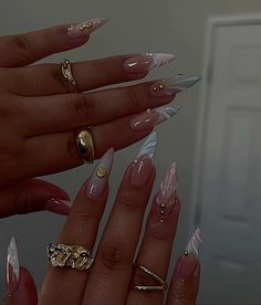 Long Almond Nails Summer, Dope Nails Summer, Long Nails Inspo 2024, Gel X Nail Designs 2024, Summer Nail Design 2024, Nail Designs Stiletto, Stiletto Aura Nails, Summer Stiletto Nails 2024, Aura Stiletto Nails