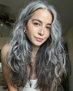 Sara Black (@silverstrandsof_sara) • Instagram photos and videos Voluminous Hair Curls, Gray Hair Ombre, Ombre Hair Bob, Grey Hair Long, Layered Haircuts Long, Hairstyles For Grey Hair, Long Braided Hair, Hair For Older Women, Shoulder Length Haircut