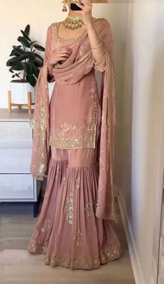 Indian Wedding Party, Desi Couture, Wedding Dressing, Desi Dress, Trendy Outfits Indian, Dressing Ideas, Party Wear Dress, Wedding Party Wear, Pakistani Salwar