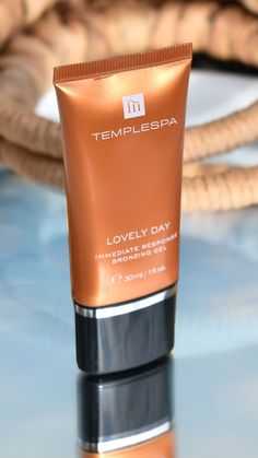 Create a gorgeous summer glow with one product, LOVELY DAY. The Bronzing Gel is easy to mix with your moisturiser or foundation to add a beautiful tint, think I've-just-been-on-holiday glow and you've got it!