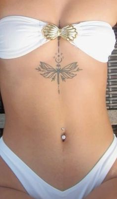 Baddie Tats Under Breast, Tattoos Stomach, Hogwarts Tattoo, Small Pretty Tattoos, Petite Tattoos, Woman In White, Pretty Tattoos For Women, Tattoos For Black Skin, Stomach Tattoos