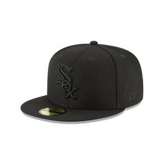 the chicago white sox'new era 59fifty fitted cap is shown in black