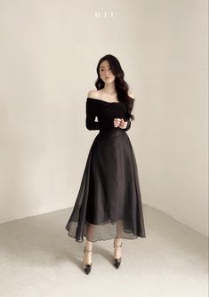 Korean Fashion Outfits, Korean Fashion Dress, Pretty Prom Dresses, Tea Length Dresses, Fancy Outfits, Classy Dress, Elegant Outfit