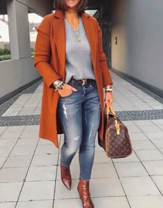 Outfit Trends, Brown Coat, Casual Work Outfits, Casual Winter Outfits, Casual Fall Outfits, Fall Fashion Outfits, Winter Fashion Outfits, Fashion Mode, Fall Outfits Women