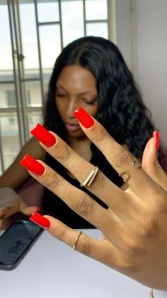 Classy Short Acrylic Nails, Acrylic Nails Design, Nails Design Ideas, Red Acrylic Nails, Diy Acrylic Nails, Drip Nails, Classy Acrylic Nails