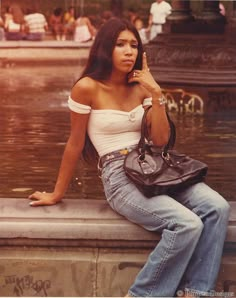 1970 Style, 70s Mode, Bethesda Fountain, Vintage Street Style, 60s 70s Fashion, Fashion 70s, Jeans Street Style