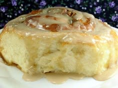 Another Pinner wrote: "BEST CINNAMON ROLLS WE HAVE EVER TASTED - NOT TO MENTION THE EASIEST ONES I'VE EVER MADE!!" Bread Machine Cinnamon Rolls, Best Cinnamon Roll Recipe, Cinnamon Roll Recipe, Best Cinnamon Rolls, Baked Rolls, Bread Machine Recipes, Cinnamon Rolls Recipe, Roll Recipe, No Knead