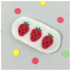 Felt Hair Clip No Slip Strawberries White Girls Hair Clip Felt Hair Bows, Felt Hair Accessories, Felt Fruit, Strawberry Hair, Felt Hair Clips, Cute Sewing Projects, Toddler Hair Clips, Baby Hair Clips, Summer Ideas