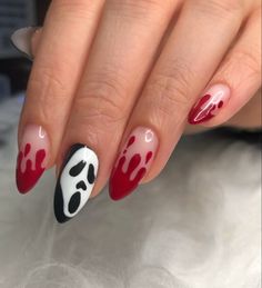 Unha do pânico para o hallowen Easy Halloween Nails Design, Old Money Nails, Halloween Nail Art Easy, January Nail Designs, Vampire Nails, Halloween Nails Diy, Gel Nails French, Nail Art Halloween