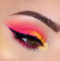 Carnaval Make-up, Rosa Make-up, Party Eye Makeup, Yellow Eye Makeup, Make Up Designs, Neon Eyeshadow, Orange Eyeshadow, Drag Make-up, Bright Eye Makeup