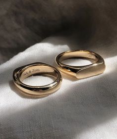 Australian Made Solid Gold Rings. Handmade rings Australia. Solid Yellow Gold Rings for Men. Modern Men’s Rings. Contemporary jewellery for Men. Minimalist Rings for Men. Engagement and wedding rings made in Australia. Mens Gold Signet Rings, Latest Ring Designs, Hand Carved Ring, Mens Ring Designs, Ring Man, Carved Ring, Solid Gold Band, Gold Ring Designs