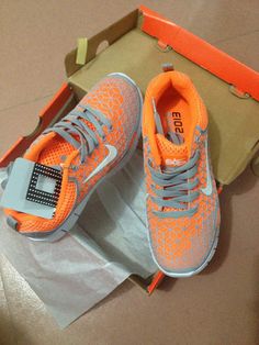 Fitness Style, By Any Means Necessary, Nike Free Run, Nike Free Shoes, Nike Free Runs, Shoe Obsession, Nike Outfits, Workout Gear