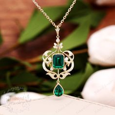 Luxury Solid 14K Gold Brilliant 1.5ct Lab Created - Etsy Luxury Art Deco Pendant Necklace, Gold Fantasy Jewelry, May Birthstone Flower Pendant Necklace For Wedding, Fantasy Jewelry Necklace, Emerald Pendant Necklace, Fantasy Necklace, Vintage Jewelry Antique, Pendant Necklace Vintage, Moissanite Pendant