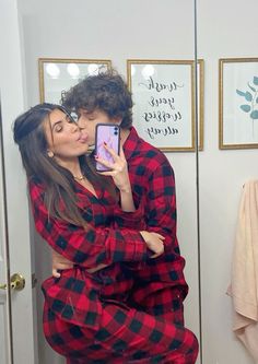 Matching Couple Pajamas, Matching Christmas Pajamas, Cute Relationship Photos, Foto Baby, Matching Couple Outfits