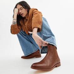 An effortless forever-cool style our Dalton Chelsea Boot is a versatile choice for work days and weekends. Crafted of smooth leather with ribbed ankle gores the streamlined design features a comfortable rubber sole and a pull tab detailed with our polished Signature for on-and-off ease. | Coach Dalton Chelsea Boot Size 11 - Dark Saddle Timeless Boots, Coach Boots, Studded Ankle Boots, Brown Leather Heels, Streamlined Design, Shearling Boots, Black Leather Ankle Boots, Black Chelsea Boots, Coach Shoes