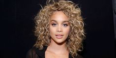 Short Curly Hair, Long Curly Hair, Harpers Bazaar, Great Hair