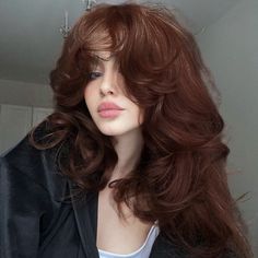 Hair Same Colour As Skin Tone, Copper Hair With Lowlights Dark Auburn, Red Hair For Tan Skin, Retro Haircut Women, Red Hair Cool Skin Tone, Orangey Brown Hair, Cold Red Hair, Caramel Red Hair, Deep Ginger Hair