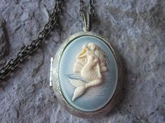 For sale are perfectly detailed, mermaid cameo bronze lockets.... Gorgeous!!! Choose your color. I have several different colors, styles and finishes, so please do browse my store. About 2 long, please see the photos. They are offered at a reasonable price, make perfect gifts, and are wonderful Beach In A Bottle, Medieval Things, Ocean Vacation, Tropical Ocean, Purple Mermaid, Mermaid Lover, Blue Mermaid, Cameo Jewelry, Bottle Necklace