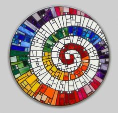 Circle Mosaic Patterns, Mosaic Quilts, Mosaic Templates, Roman Mosaics, Stained Glass Mosaic Art, Mosaic Birdbath, Mosaic Art Diy, Stained Glass Quilt, Spiral Art