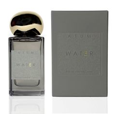 Atum Water Quiet Space, Jasmine Green Tea, Sea Kelp, Amber Musk, White Jasmine, Lower Lip, Blue Q, Sweet Smell, The Embrace