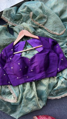 Hand Worked Blouse, Blouse Handwork, Ready Made Blouse, Worked Blouse, Handwork Blouse, Saree Fancy, Blue Silk Saree, Sarees For Girls, Pista Green