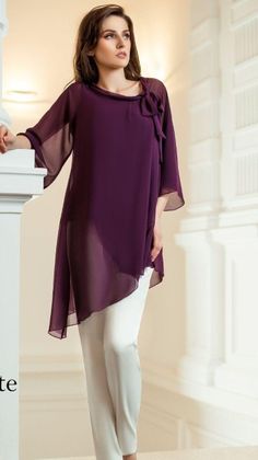 Pakistani Dress Design, Stylish Dress Designs, Designer Dresses Indian, Purple Top, Kurta Designs, Indian Designer Wear, Ladies Tops Fashion, Pakistani Dresses, Blouse Styles