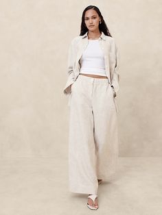 Linen Pull-On Pant | Banana Republic Gallery Decor, Colorful Wardrobe, Legging Fits, High Rise Pants, Luxury Linen, Complete Outfits, Pull On Pants, Linen Pants, High Waisted Pants