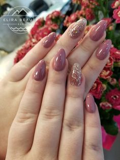 Nail Art Mariage, Nail Extensions Acrylic, Almond Nails French, Bridal Nails Designs, Engagement Nails, Unghie Sfumate, Nail Beds, Bridal Nail Art, Hair Mistakes