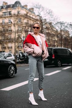 White ankle boots - street style inspiration - La SelectivaLa Selectiva Bomer Jacket, Paris Street Style Fall, How To Have Style, White Ankle Boots, Boating Outfit, Moda Paris, Fall Inspiration, Paris Fashion Week Street Style, Womenswear Fashion