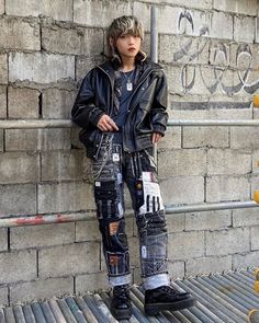 Delinquent Aesthetic Outfit Male, Punk Streetwear Fashion, Mens Harajuku Fashion, Chinese Punk Fashion, Japanese Punk Fashion Men, Soft Punk Outfits Men, Street Goth Fashion, Skate Punk Fashion, Chinese Street Fashion Men