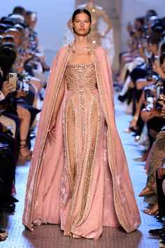 Elie Saab Couture Fall 2023 Fall Winter 2023 2024, Elie Saab Haute Couture, Runway Gowns, Elie Saab Fall, Elie Saab Couture, Paris Couture, Couture Mode