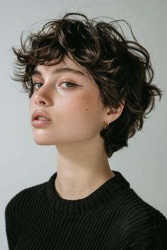 Wavy Pixie Haircut, Focus Mode, Tomboy Haircut, Power Bi, Short Wavy