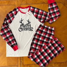 Pat Pat Christmas Pajamas Men Or Women’s 2xl - Unisex Reindeer Antlers With Script Red, Black And White Plaid Matching Set Of Top And Bottom Elastic Waist Bottoms Brand New With Tags Attached Lay Flat Measurements: Pit To Pit: 23.5” Shoulder To Waist Hem: 30” Unstretched Elastic Waist (Bottoms): 17.5” Stretched Elastic Waist (Bottoms): 23” 95% Polyester And 5% Spandex Selling A Total Of 3 Of These Matching Sets I0h15d1018 Red Matching Winter Sleepwear, Christmas Pajamas Men, Cute Red Christmas Sleepwear, Christmas Bra And Panty Set Red And Nlack Plaid, Red Heart Print Sleepwear For Valentine's Day, Pajamas Men, Mens Christmas Pajamas, Plaid Pajamas Red, Pat Pat