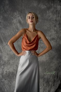 100% Silk Set/ Copper Cowl Neck Top and Sliver Silk Slip - Etsy Silk Summer Top, Slip Skirt Outfit, Silk Skirt Outfit, Long Silk Skirt, Silk Slip Skirt, Skirt Satin, Skirt Outfits Fall, Rock Outfit, Silk Set