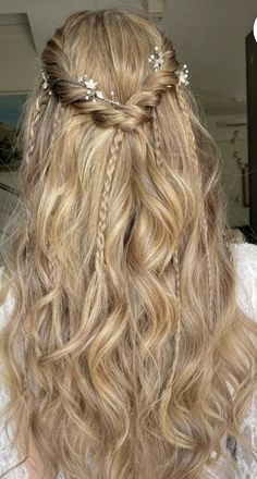 Cute Prom Hairstyles, Formal Hairstyles For Long Hair, Simple Prom Hair, Hoco Hairstyles, Dance Hairstyles, Prom Hairstyles For Long Hair, Hair Stylies, Easy Hairstyles For Long Hair, Formal Hairstyles