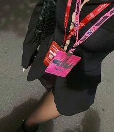F1 Engineer Aesthetic, Motorsport Aesthetic, F1 Woman Aesthetic, Ferrari Wag Aesthetic, F1 Instagram, Formula 1 Aesthetic, F1 Wag Aesthetic, Working In F1 Aesthetic, F1 Paddock Aesthetic
