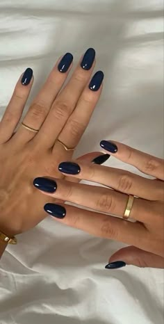 Wife Nails, Milky Nails, Nagellack Trends, Casual Nails, Mob Wife, Blue Nail, Cat Eye Nails