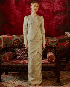 Brocade Kurung Design, Songket Baju Kurung, Klasik Melayu, Songket Wedding Dress, Eid Fashion, Weddding Dress, Nikah Dress