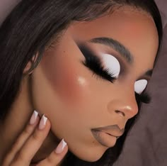 Maquillage Yeux Cut Crease, Eye Makeup Styles, Want And Need, Eye Makeup Steps, Glam Makeup Look