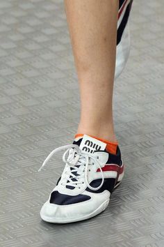 Miu Miu Spring 2025 Ready-to-Wear Fashion Show | Vogue Sneakers Addict, Runway Looks, Vogue Runway, Love Affair, Miu Miu, Vision Board, Fashion Show, Ready To Wear, Spring Summer